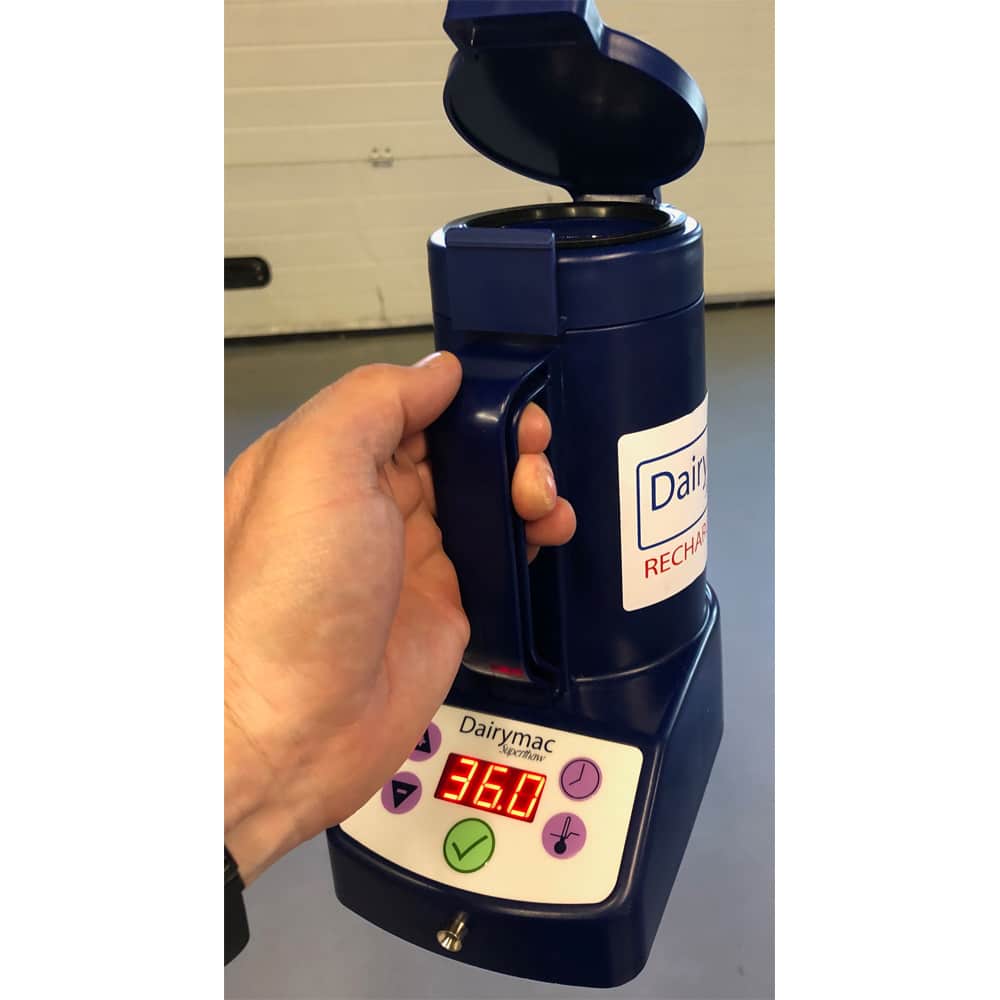 Dairymac Superthaw Rechargeable™ Semen - Thaw Flask Dairymac